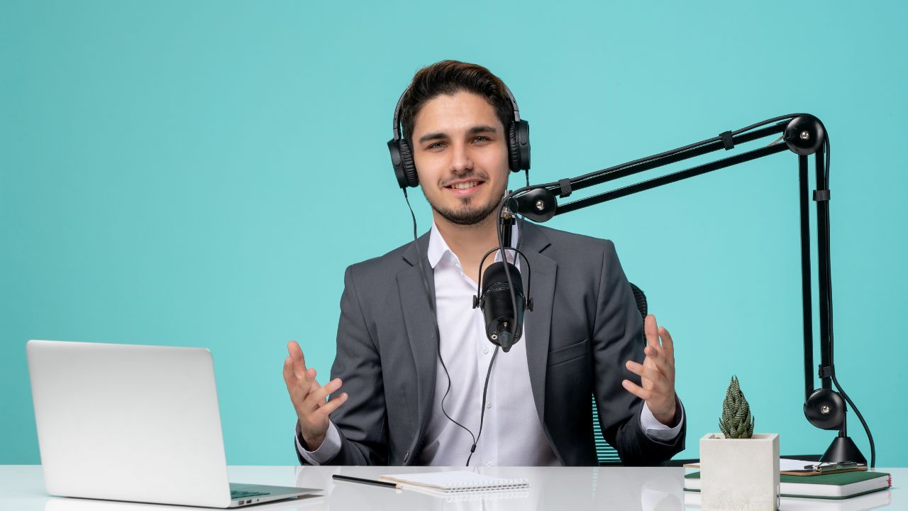 How Podcast Help Businesses Build Authority in Dubai Image